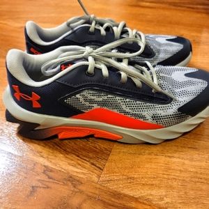 Underarmour Sneakers